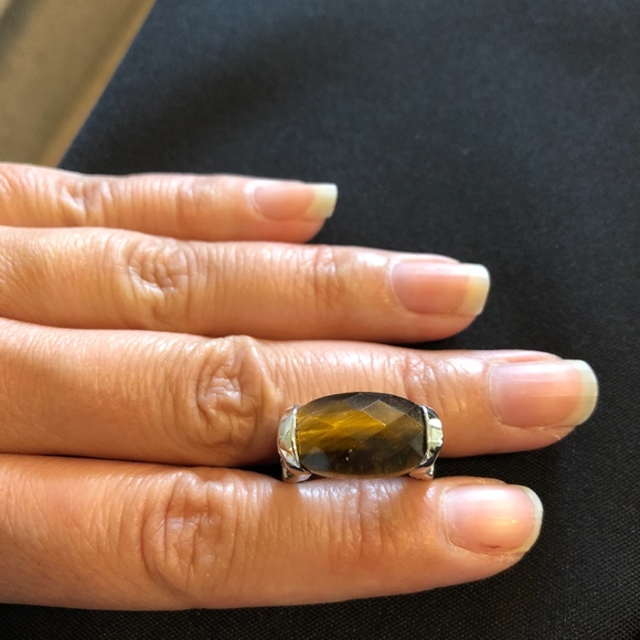 Lia Sophia Ring Size 6 - Picture 3 of 4